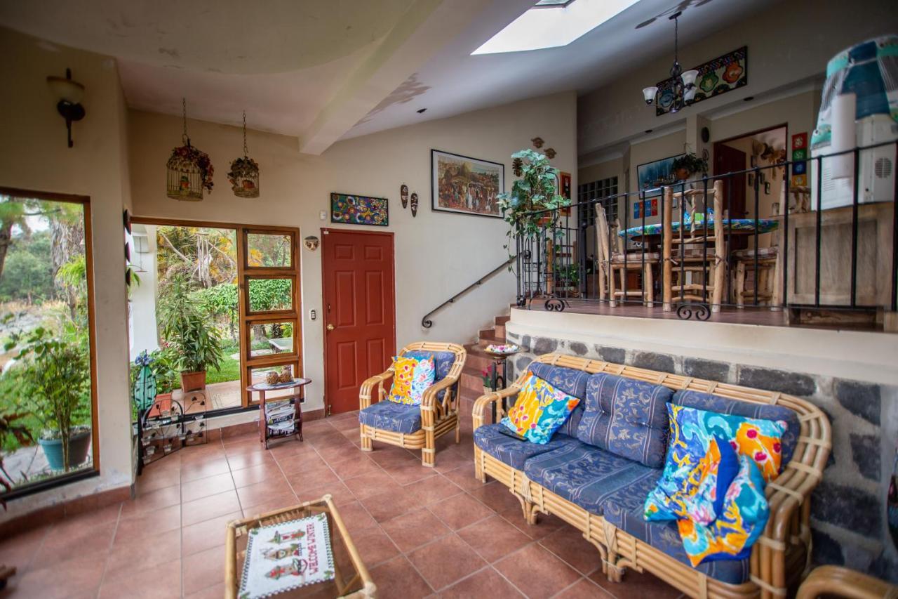 Santa María del Lago Casa de hóspedes San Pedro La Laguna Exterior foto