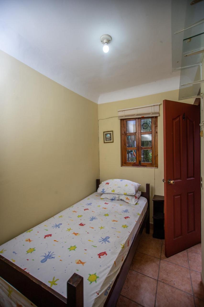 Santa María del Lago Casa de hóspedes San Pedro La Laguna Exterior foto