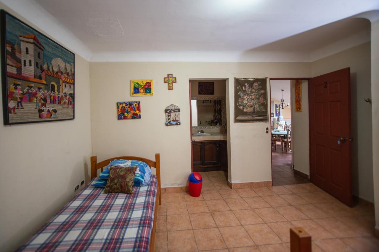 Santa María del Lago Casa de hóspedes San Pedro La Laguna Exterior foto